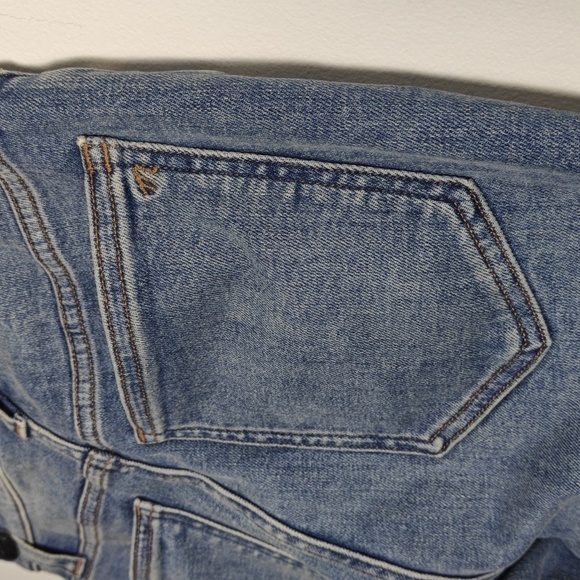 MADEWELL Curvy Kick Out Crop Jeans in Light Wash Size 26 - Picture 14 of 16